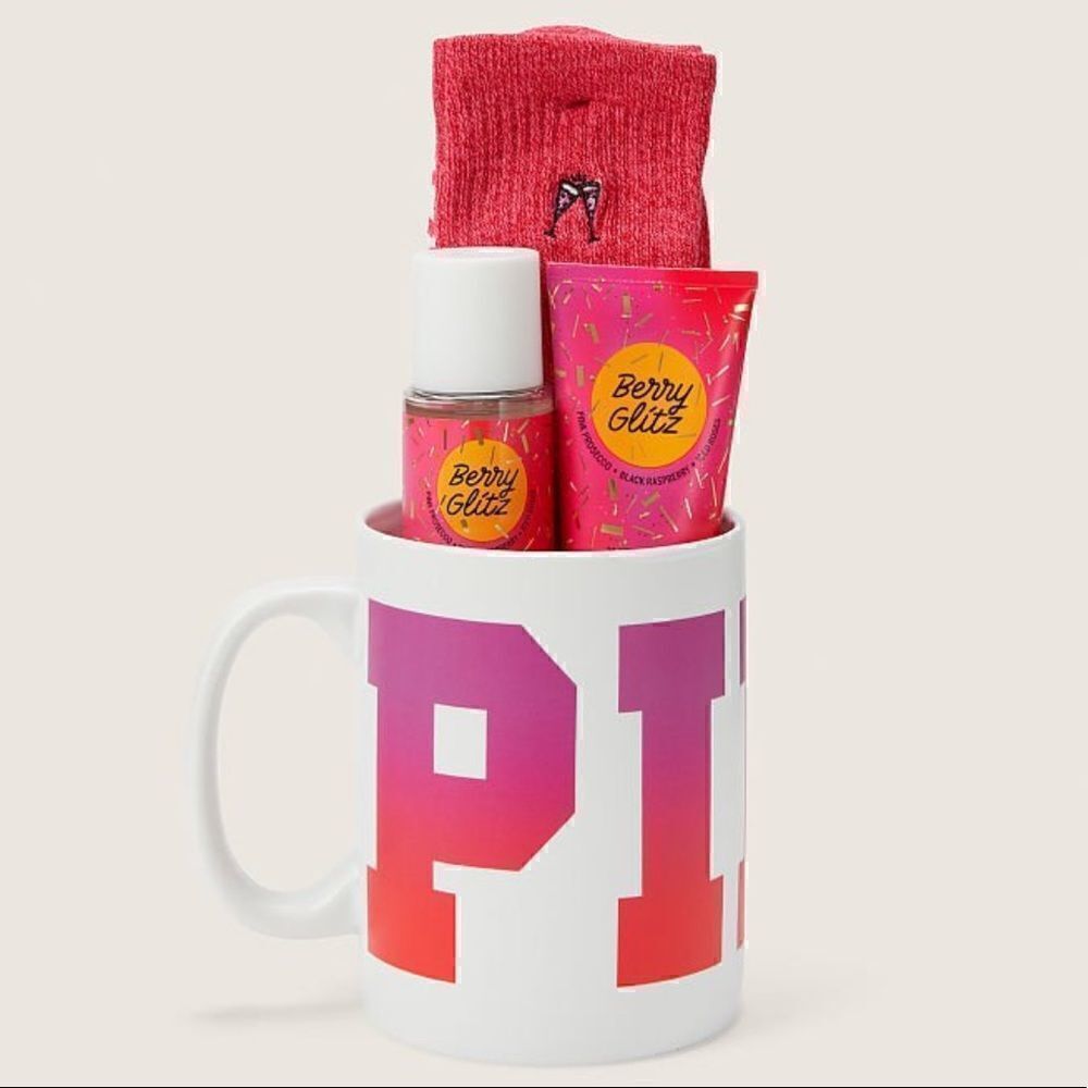 NWT Victoria’s Secret PINK Berry Glitz Mug Giftset